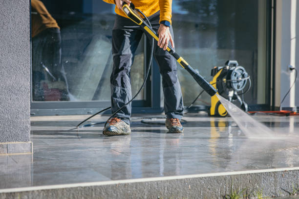Post-Construction Pressure Washing in Siena College, NY